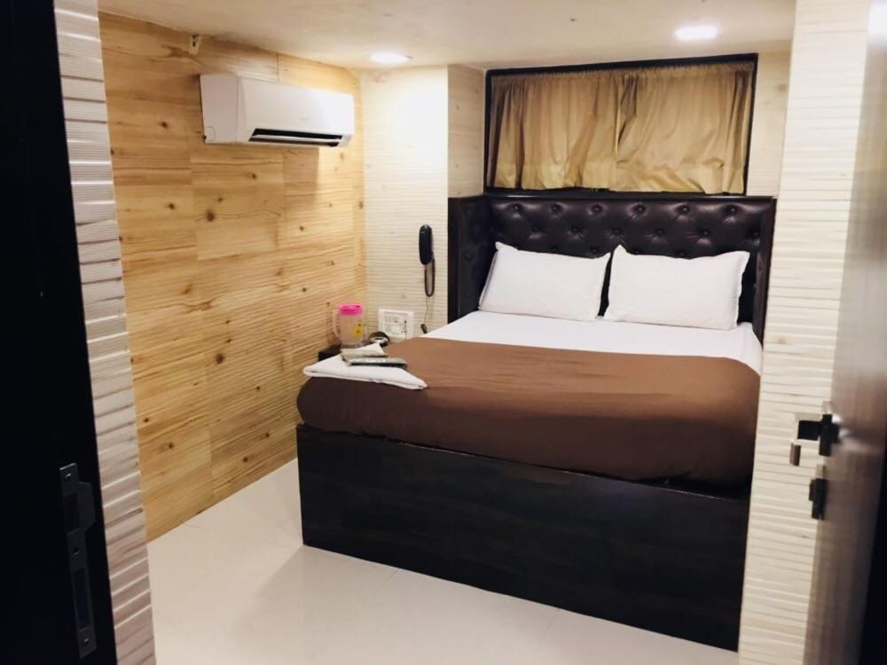 Hotel Qamar Mumbai Eksteriør bilde