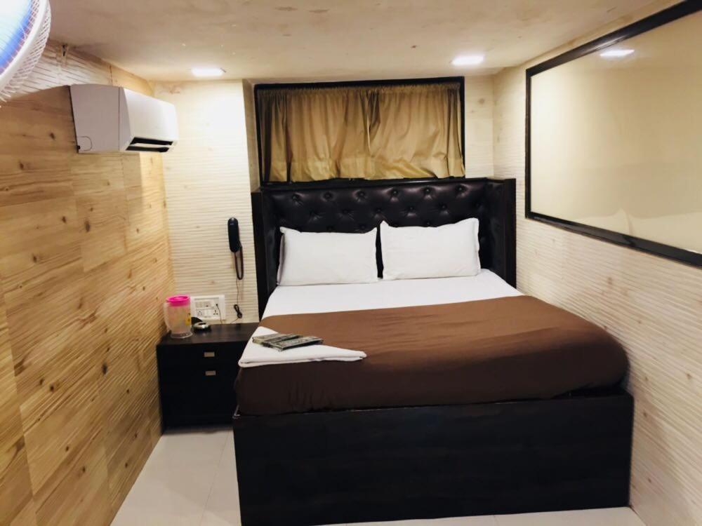Hotel Qamar Mumbai Eksteriør bilde