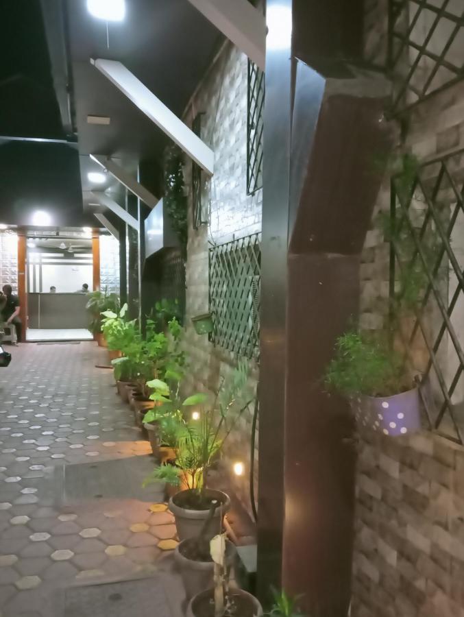 Hotel Qamar Mumbai Eksteriør bilde