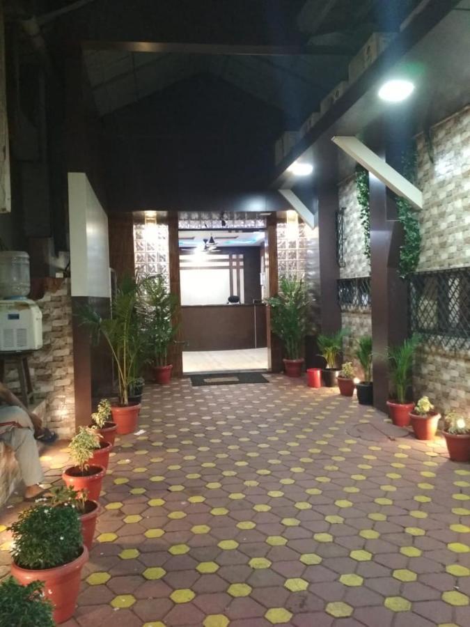 Hotel Qamar Mumbai Eksteriør bilde