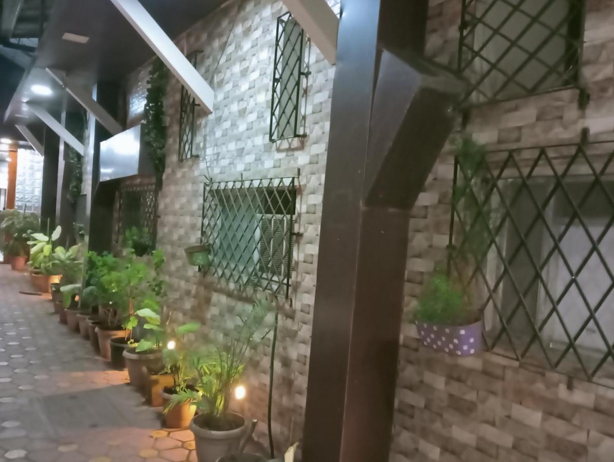 Hotel Qamar Mumbai Eksteriør bilde