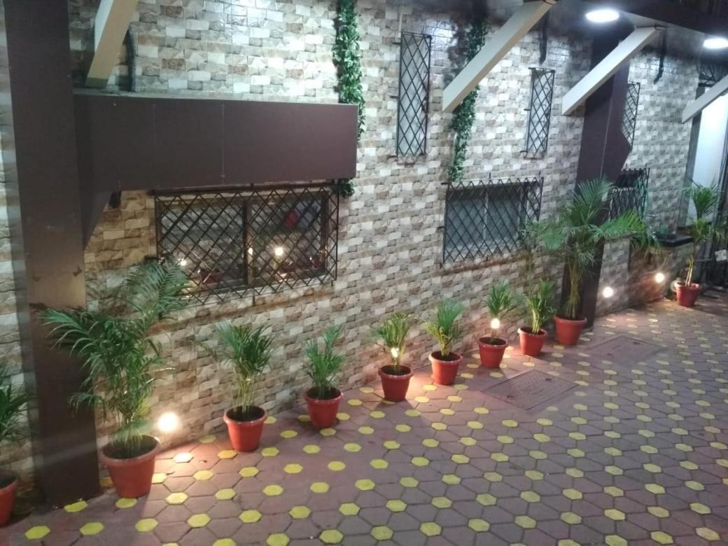 Hotel Qamar Mumbai Eksteriør bilde