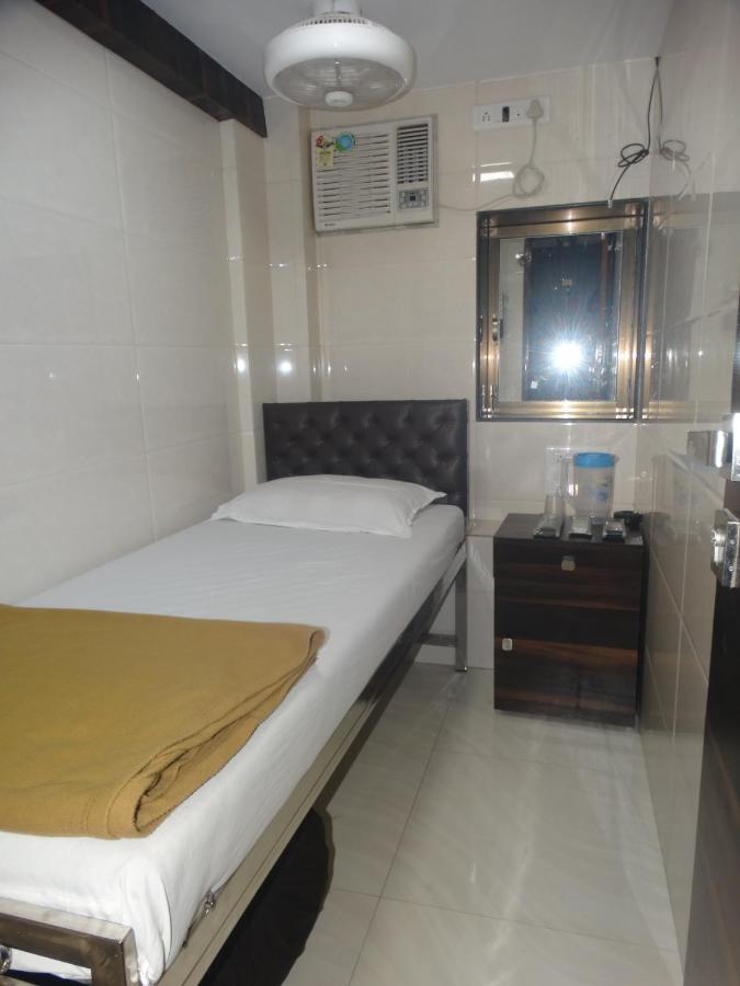 Hotel Qamar Mumbai Eksteriør bilde